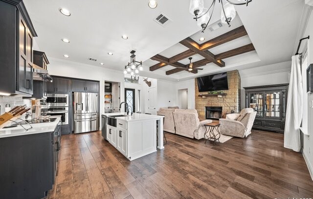267 Eagle Rock