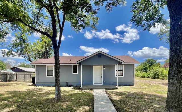 1142 W Villaret Blvd
